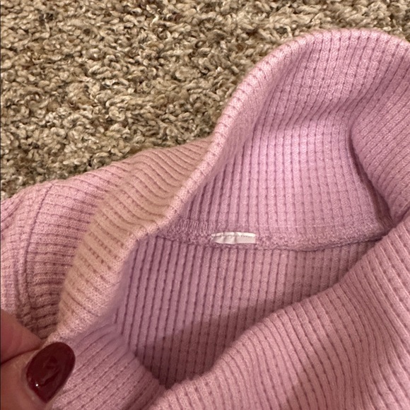 ALO Yoga Waffle Weekend Escape Mock Neck Long Sleeve S/M - Picture 3 of 7